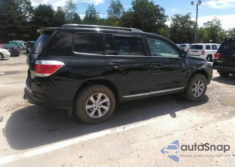 2011 Toyota Highlander Base V6 из США, поврежденный, VIN 5TDBK3EH7BS087432